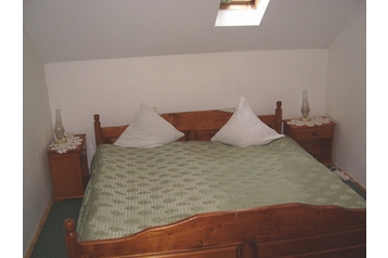 Румъния Privát Vama, Екстериор